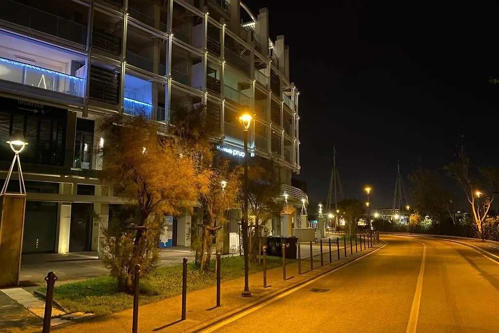 Appartamento Con Terrazza Vista Darsena Di Rimini contacts